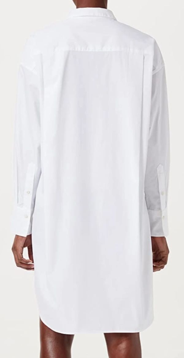 <alt> White woman blouses to personalized </alt>