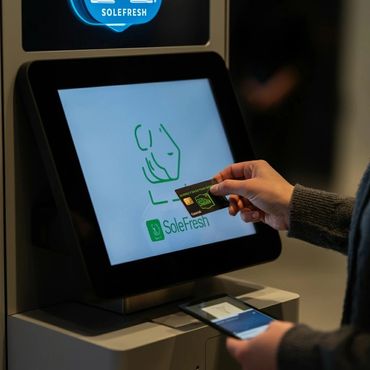 Tap-to-pay and contactless control