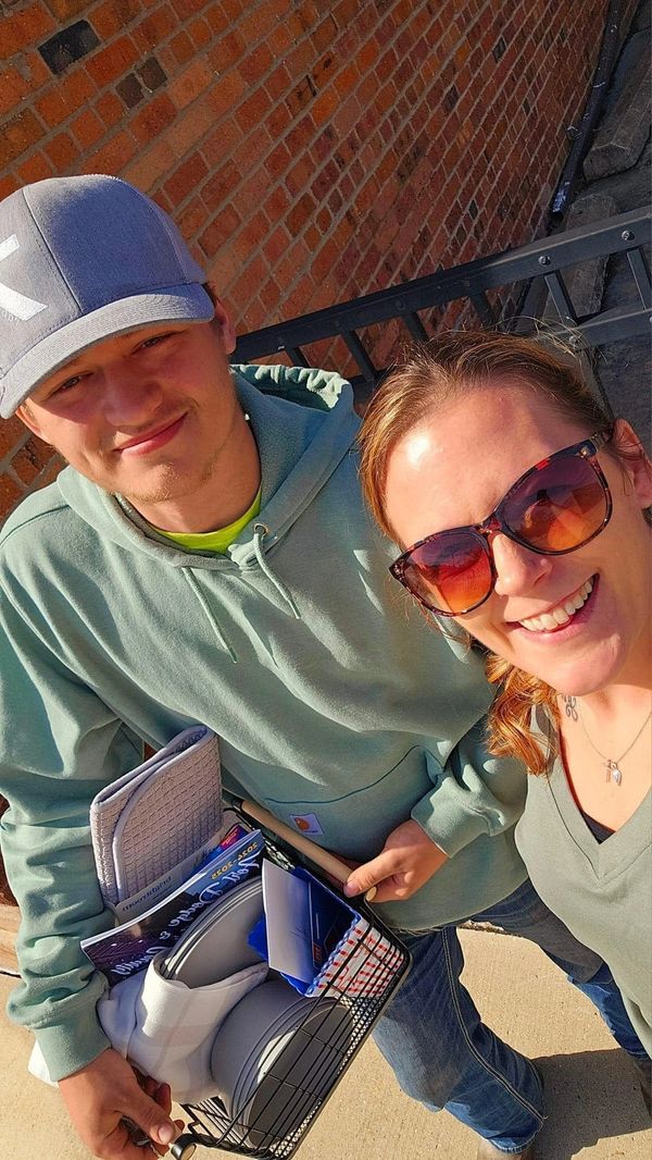 Bickford Realty's Carlie Messerly doesn't mess around when it comes to buyers!! She works!