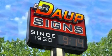 EarlDaupSigns Pylon sign, high rise sign, custom high rise