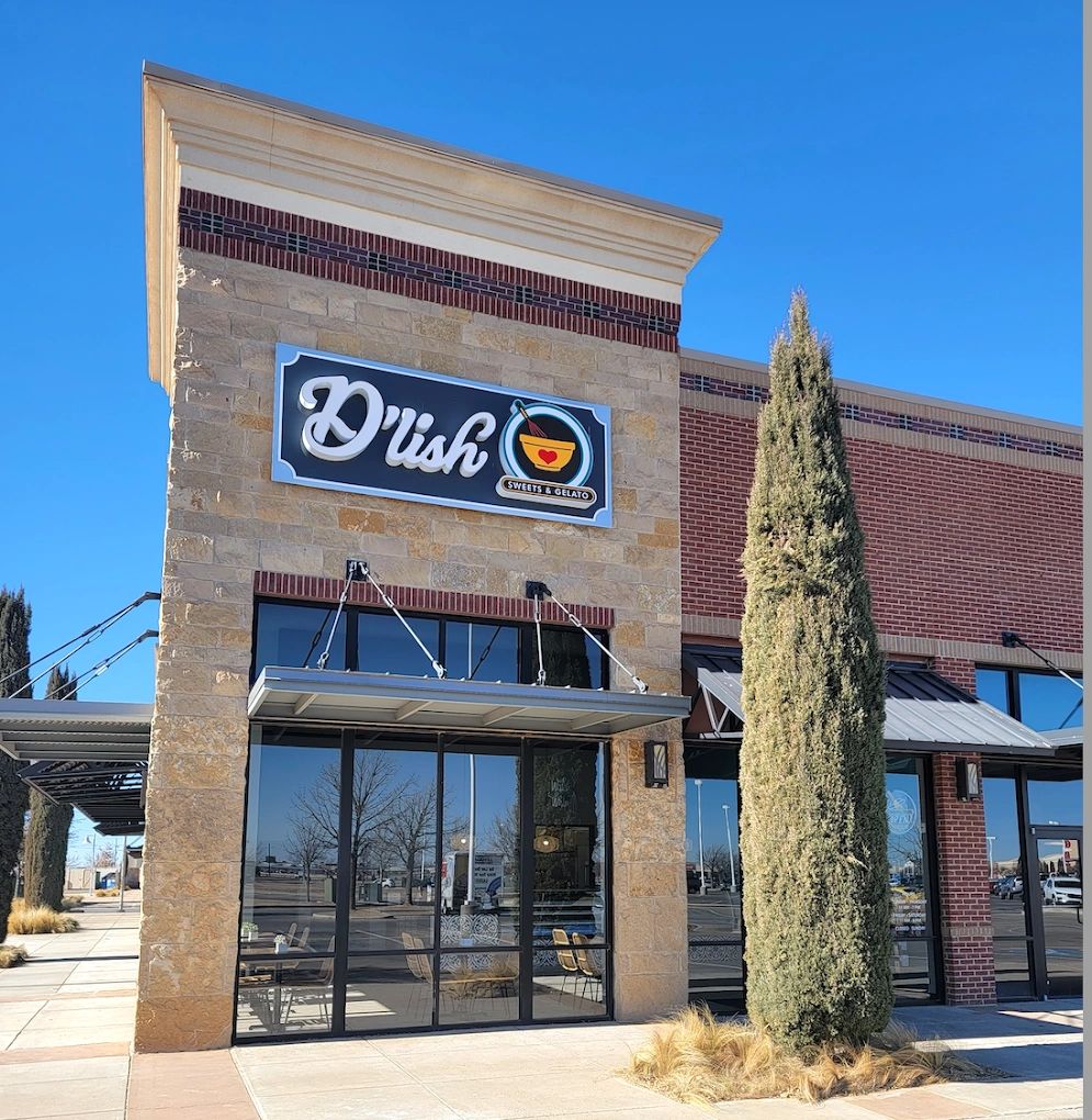 D'lish Sweets & Gelato - bakery & dessert shop in Canyon West Shopping Center