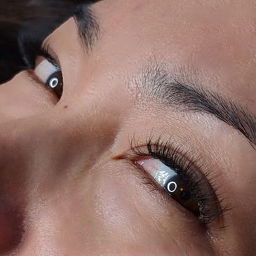 Beautifully crafted eyelash extension At Beyond Lashes And Brows Sandringham, Melbourne