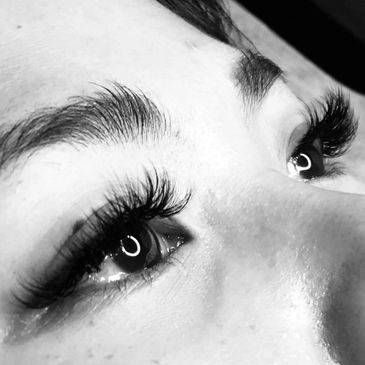 Beautiful Hybrid Eyelash Extension at Beyond Lashes And Brows in Melbourne