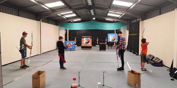 Junior archery beginner course