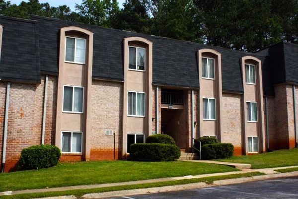 Brittany Place Apartments