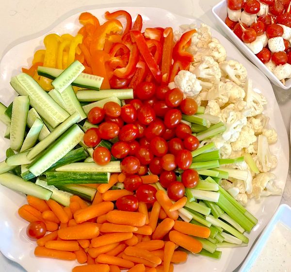 fresh vegetable crudite platter for catering