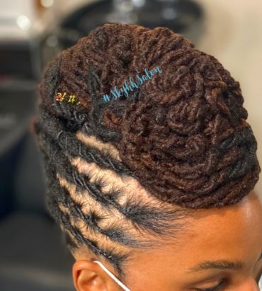Wedding Locstyles
Up style locs
Loc retwist
Loc salon
Best loc salon in Atlanta