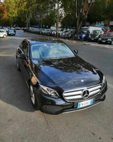 Sedan Mercedes Restyling 2 pax 180€