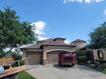 The roof is finished!