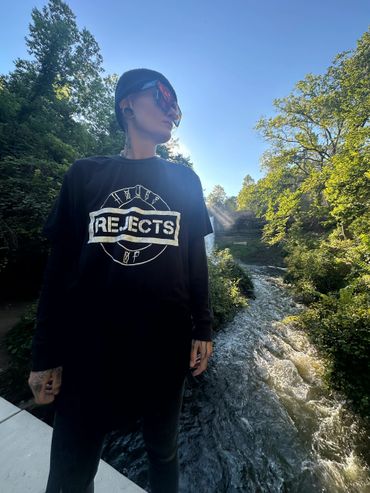 house of rejects black shirt