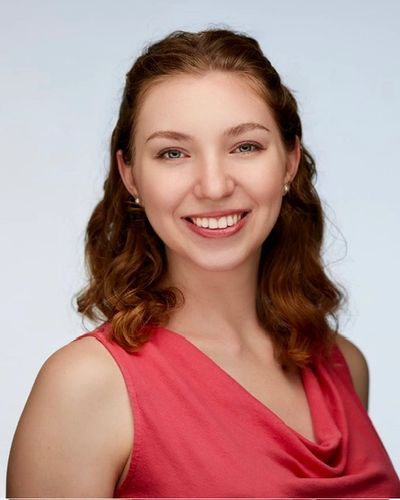 Ms. Ava headshot