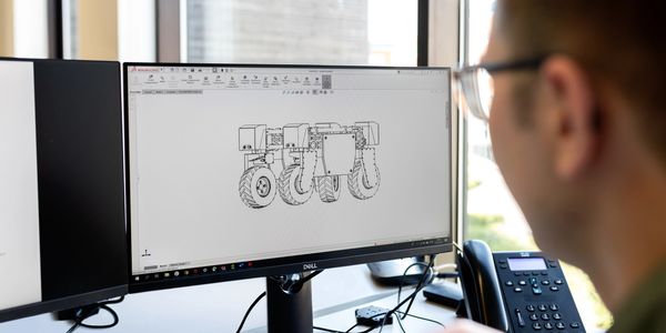 35 years of manufacturing experience in agriculture, transportation, railroad, industrial equipment