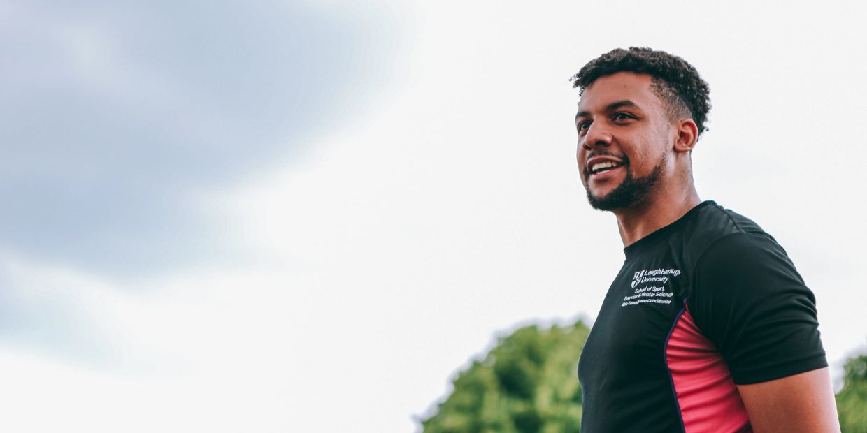 Kofi leading a Shapeshifter coaching session on the field.