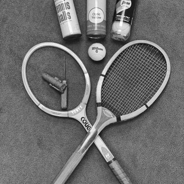 racquet stringing string strings re-string re-stringing equipment gear tool tools 
