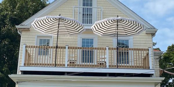 The Bird House Somerset Village District