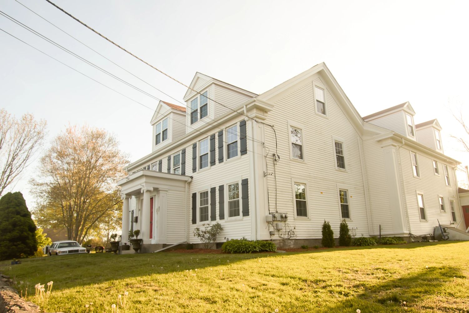 Photo of the Issac Pierce House in Somerset, MA