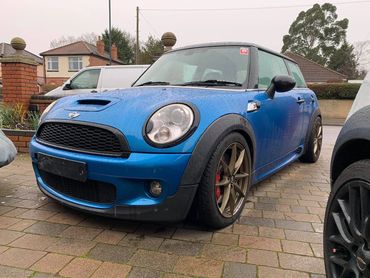 Ross Alexander
Ross Alexander Racing
MINI CHALLENGE CLUBSPORT