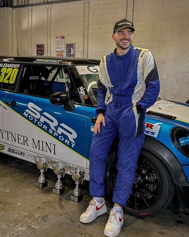 Ross Alexander Racing
Ross Alexander
MINI CHALLENGE CLUBSPORT