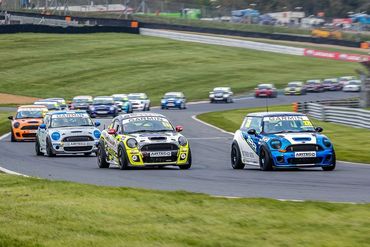 Ross Alexander Racing
Ross Alexander
MINI CHALLENGE CLUBSPORT