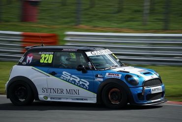 Ross Alexander Racing
Ross Alexander
MINI CHALLENGE CLUBSPORT
