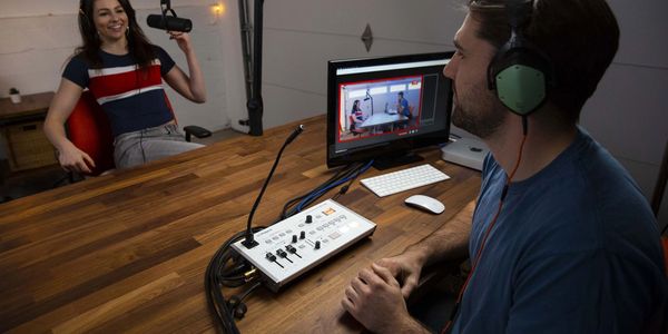 SIRMA provides the handbook for pro audio livestreams on Roland Articles.