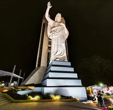 Visita parque santísimo de Bucaramanga y mira su vista inolvidable