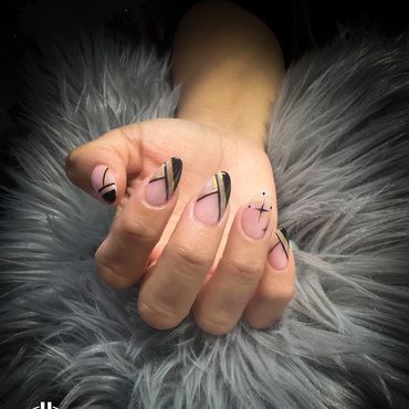 Full Set Acrylic 
Stiletto Shape
Medium Long 
Marble Nail Art