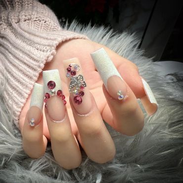 Shape
Extra Length
Nail Design with Rhinestone
Full Set
Acrylic Fake Nails