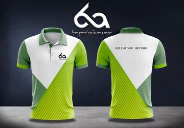 Customized design polo shirt in absorbent sports honeycomb fabric.