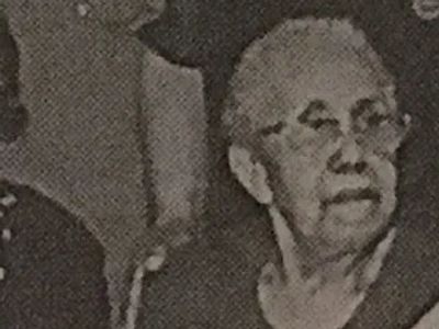 Historic newspaper photo of the Jackson family