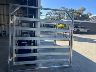 Custom Made premium Cattle gates and yards