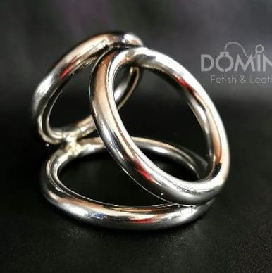 cockring de 3 aros metálicos.