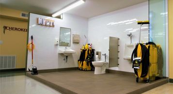 Restroom Janitorial Training Center Janitorial Manufacturers Rep Agency Custodial Cleaning House Keeping