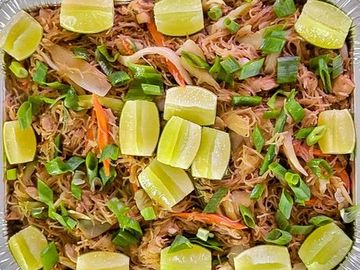 Chicken Pancit by Pinay Appétit