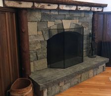 Traditional Style Fireplace Image