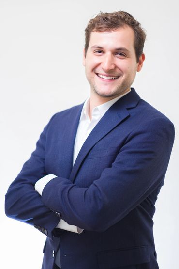 Professional Headshots in Bay Farm