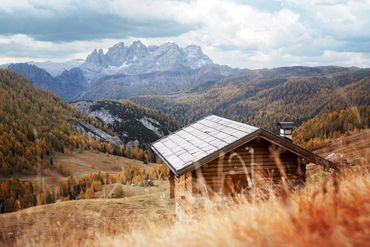 panorama del Mulaz e le cime del Focobon Falcade dolomiti autunno inverno