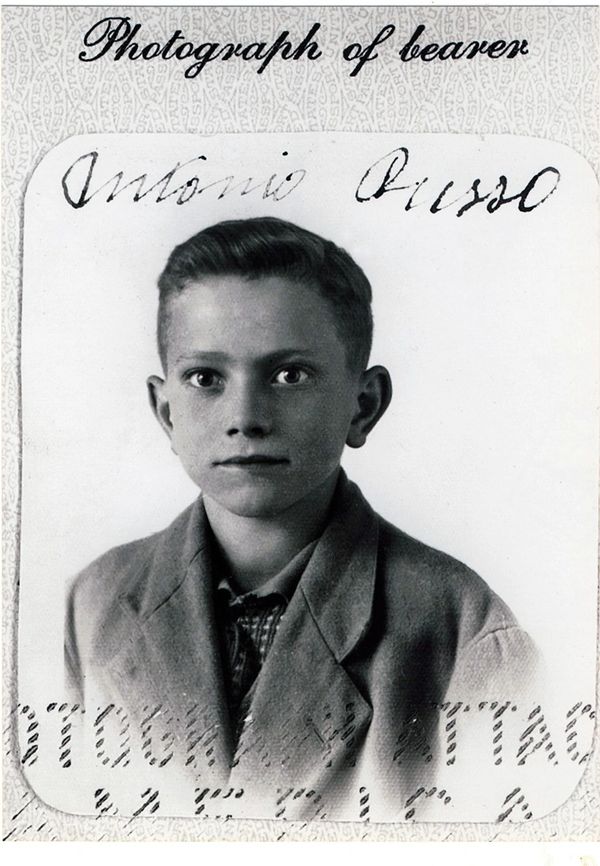 Antonio 'Tony' Russo passport photo