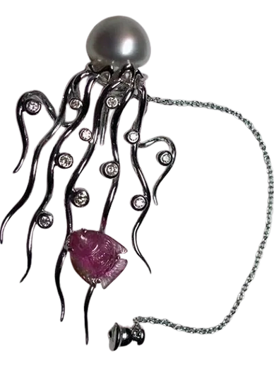 18kt White Gold Octopus Pin
set with a carved Tourmaline, Diamonds
& a South Sea Pearl