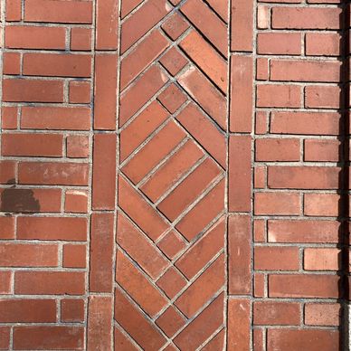 Brick pattern inlay