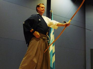 Kyudo Japanese archery at AiShinKai for self-mastery.