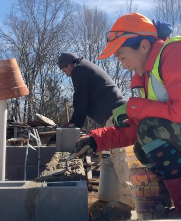 Building with concrete block