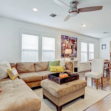 Cheryl McCleary, Realtor LOVES helping her clients buy and sell bungalows in Houston's Heights!