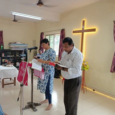 Sister Pranita speaking at our Bengali Church (Sodepur)