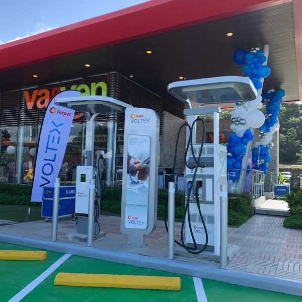 Electrolinera Voltex de Terpel para autos eléctricos