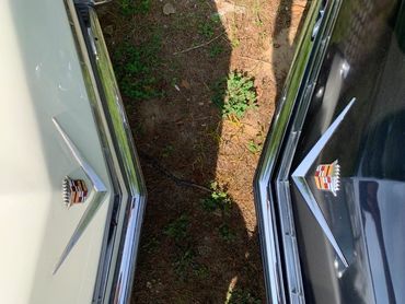 1964 DeVille Convertible VS 1964 DeVille