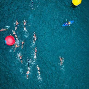 Unsere Schwimmschule in Innsbruck richtet Schwimmevents, Firmenkurse und Schwimmcamps aus