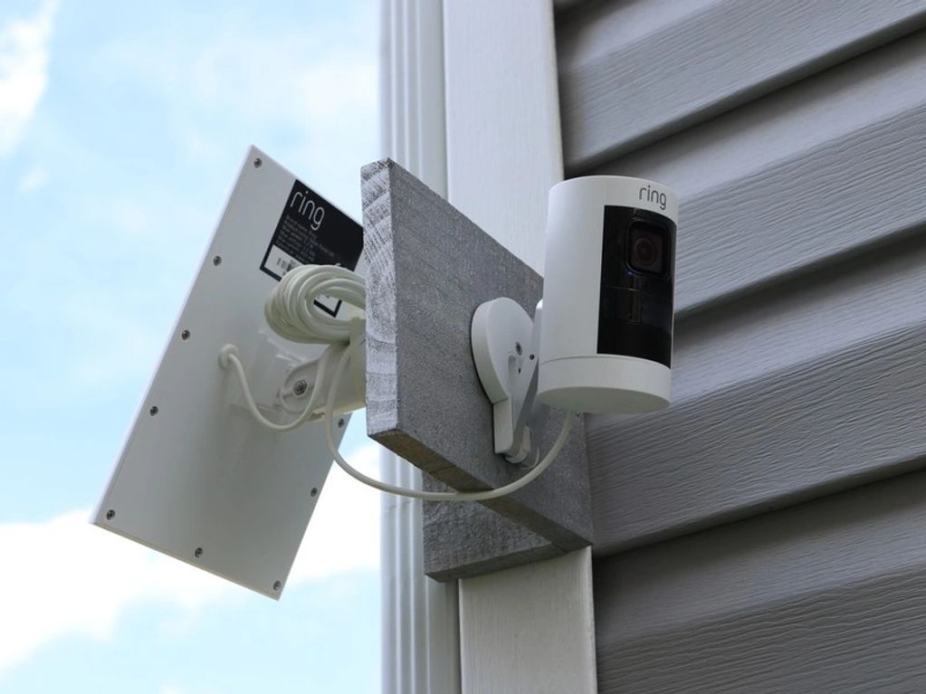 Home Security Camera Ring in Boca Raton with Solar Power.  Completely Wireless.