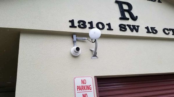 Century Village IP HD Camera with antenna