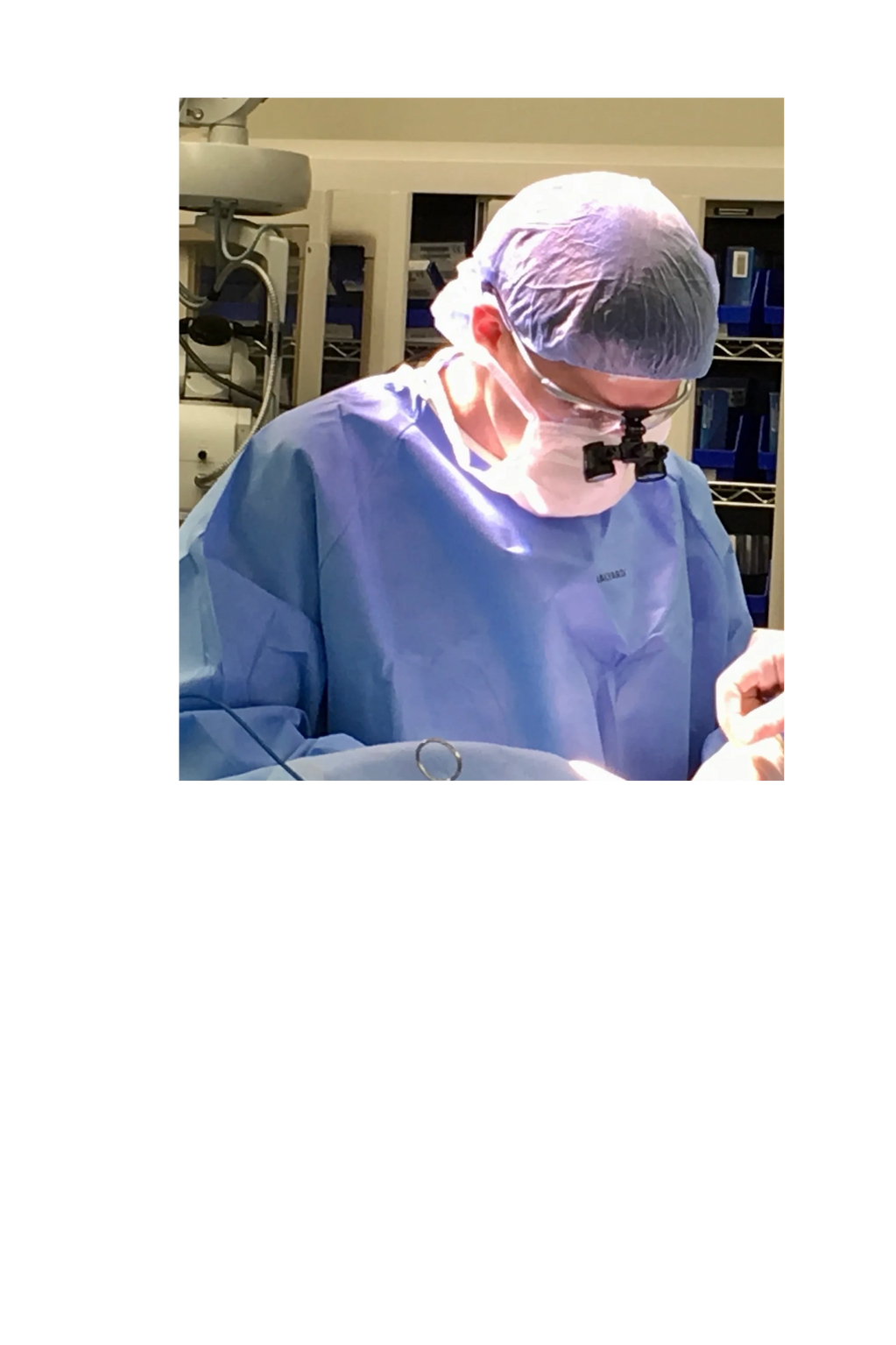 Dr. McConnell performing blepharoplasty surgery.